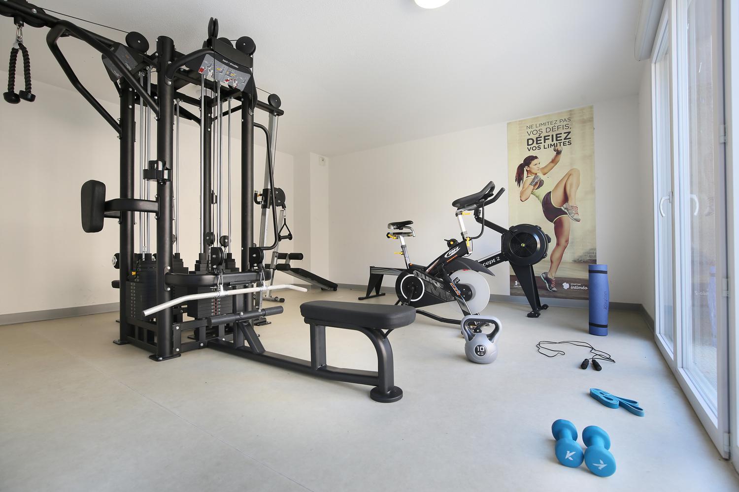 L'ethnique 7p - Climatisation - Jardin - Parking - Salle De Sport Appartement